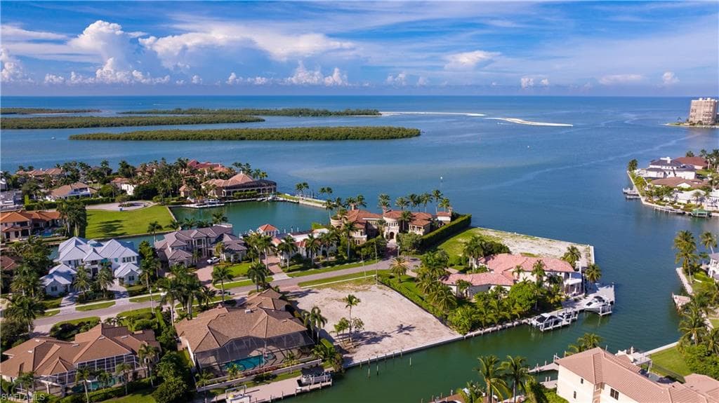 1558 Heights CT MARCO ISLAND, FL 34145