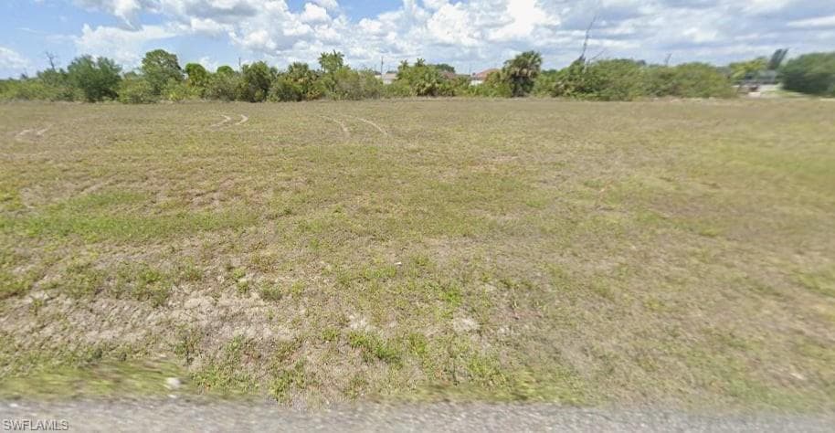 319 NE 25th ST CAPE CORAL, FL 33909