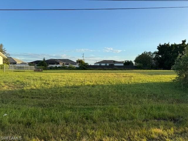 1410 NW 13th TER CAPE CORAL, FL 33993