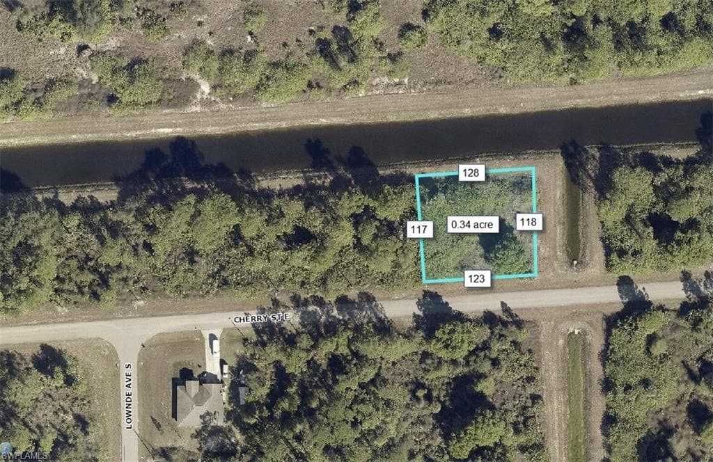 1143 Cherry ST E LEHIGH ACRES, FL 33974