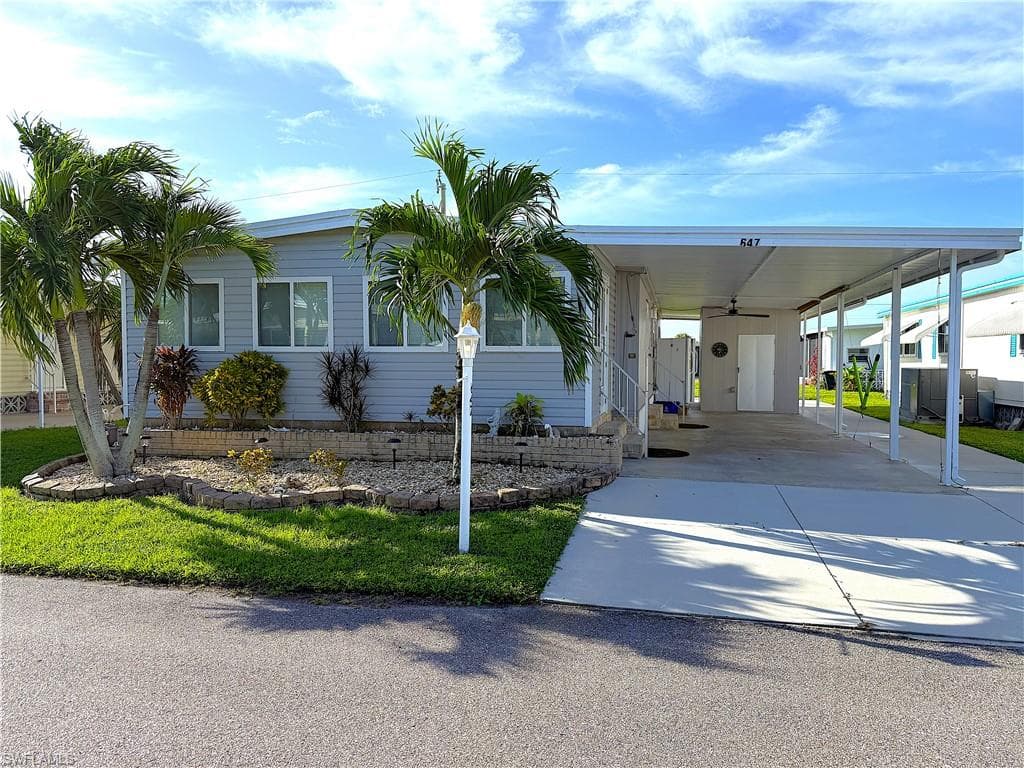 5508 Ben Franklin LN NORTH FORT MYERS, FL 33917