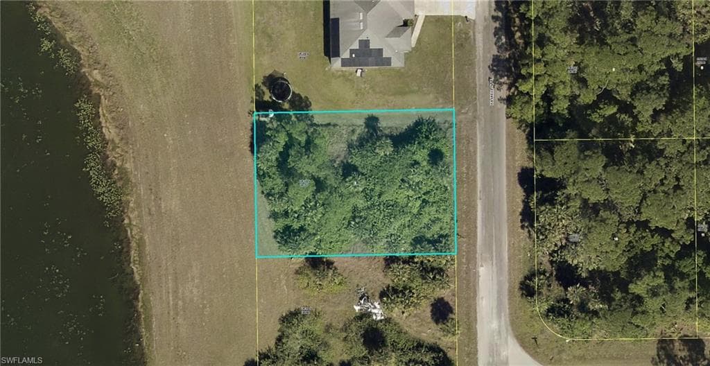 850 Haskell ST E LEHIGH ACRES, FL 33974