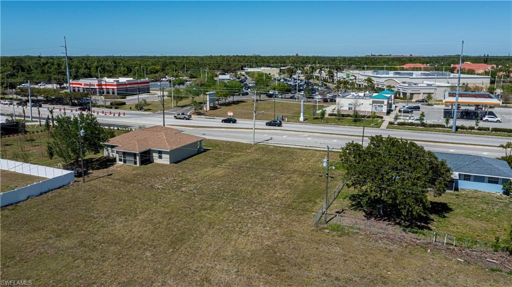 1628 Kismet PKWY E CAPE CORAL, FL 33909