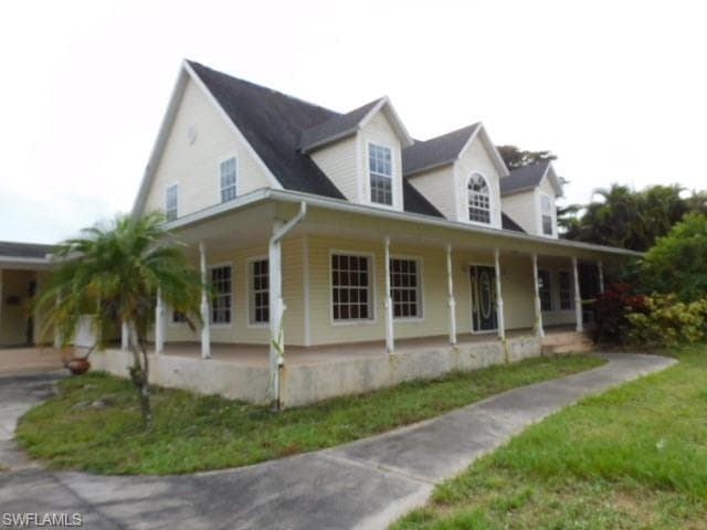 3780 Downwind LN NORTH FORT MYERS, FL 33917