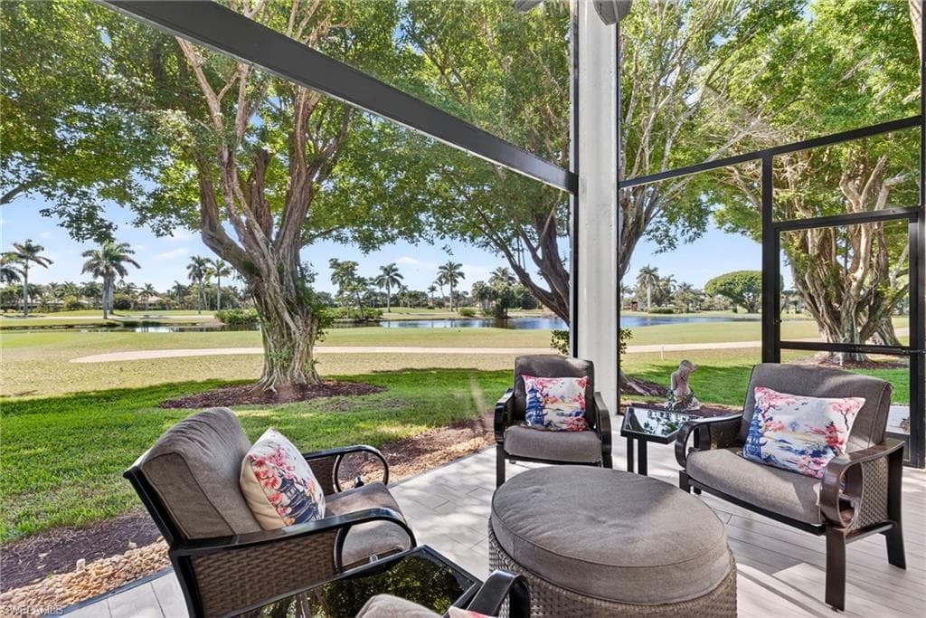 2193 PAGET CIR 1.25 NAPLES, FL 34112