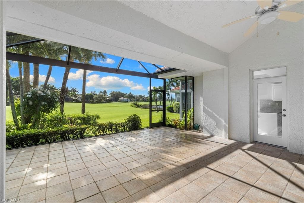 4453 Yacht Harbor DR NAPLES, FL 34112