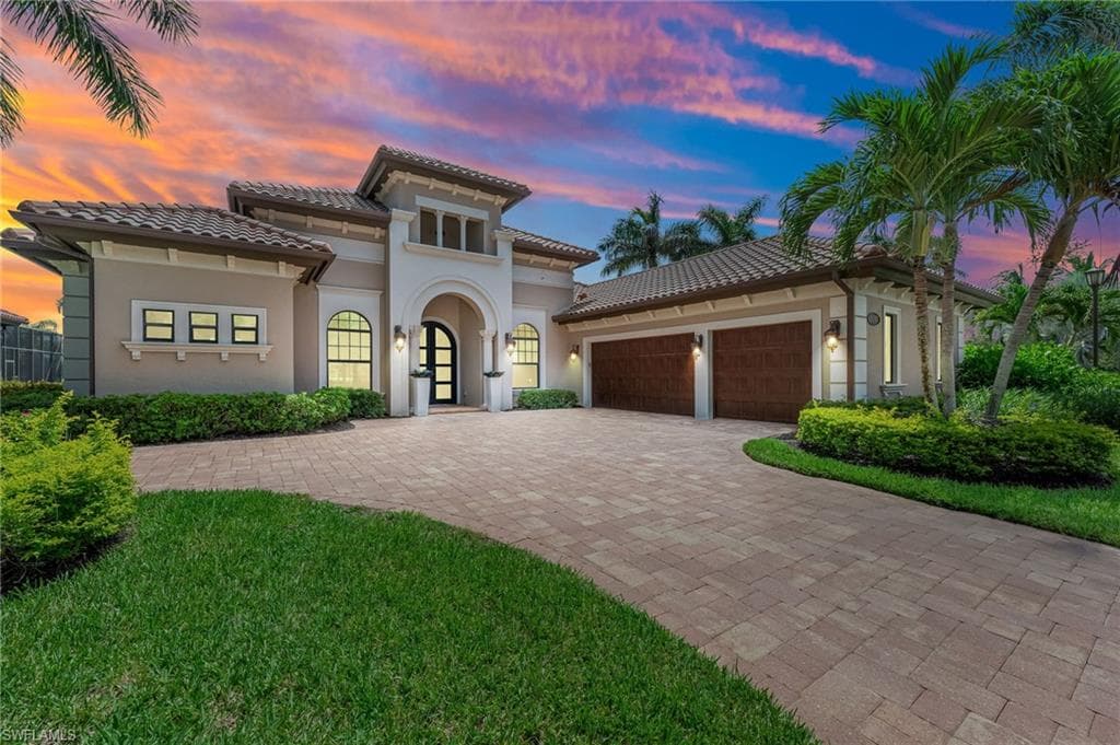 6597 Costa CIR NAPLES, FL 34113