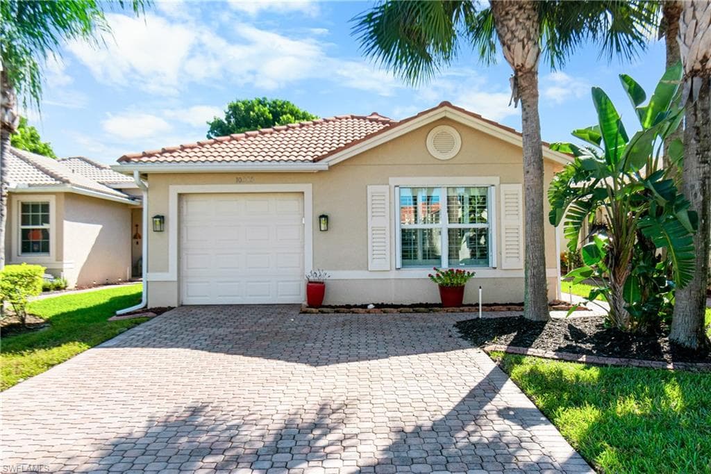 10535 Carolina Willow DR FORT MYERS, FL 33913