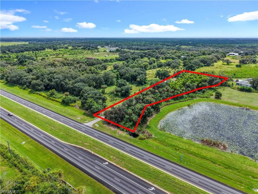 21630 Palm Beach BLVD ALVA, FL 33920