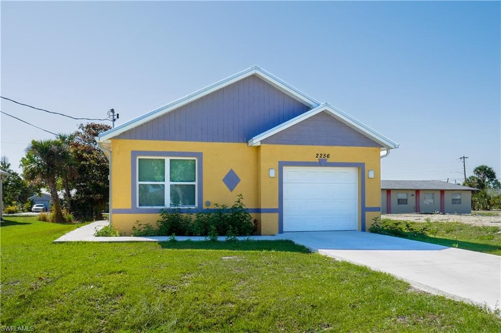 3309 armstrong CT FORT MYERS, FL 33916