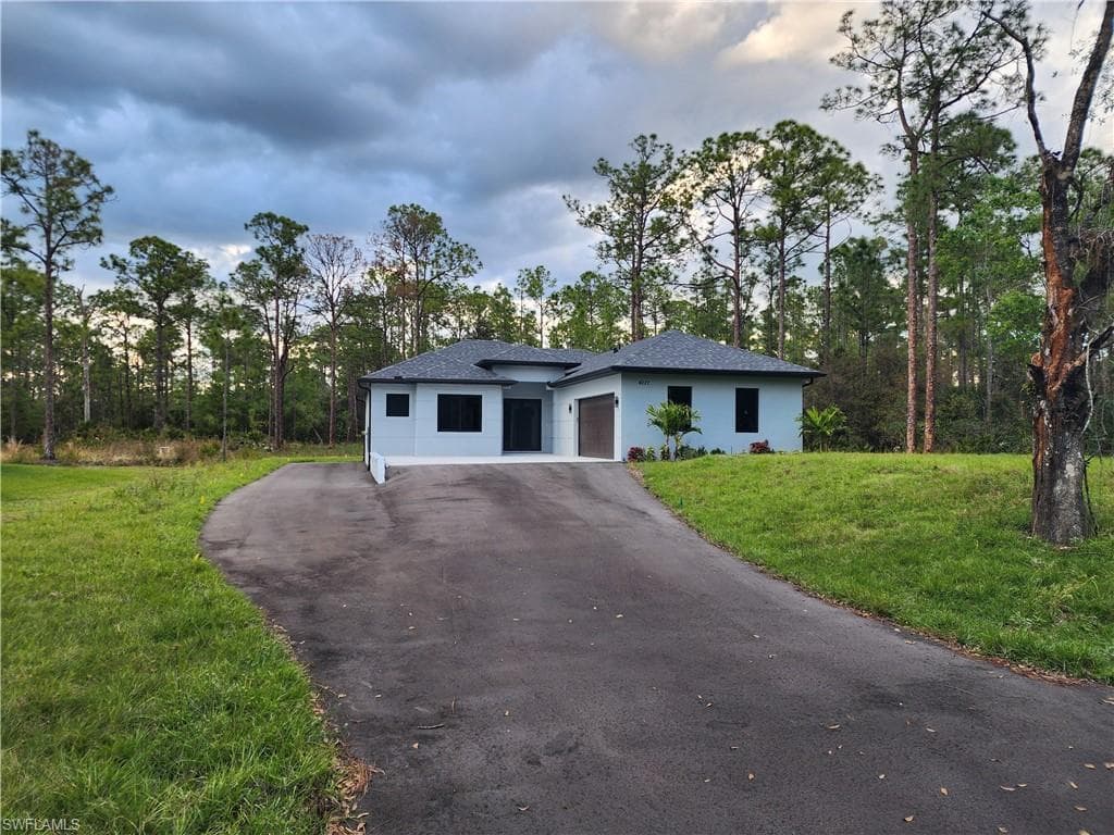 4227 47th AVE NE NAPLES, FL 34120