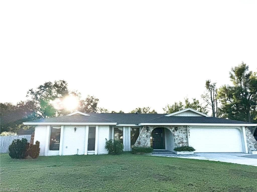 5251 Bunyan ST SARASOTA, FL 34232