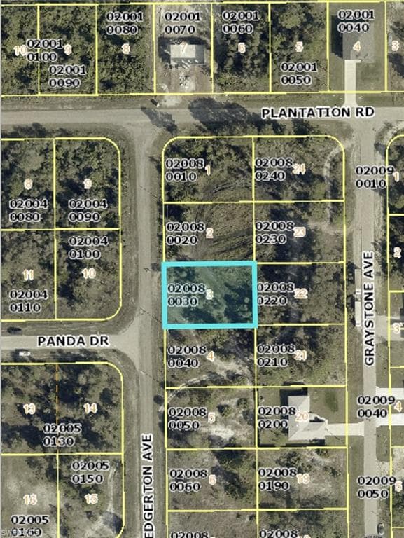 909 Edgerton AVE LEHIGH ACRES, FL 33974