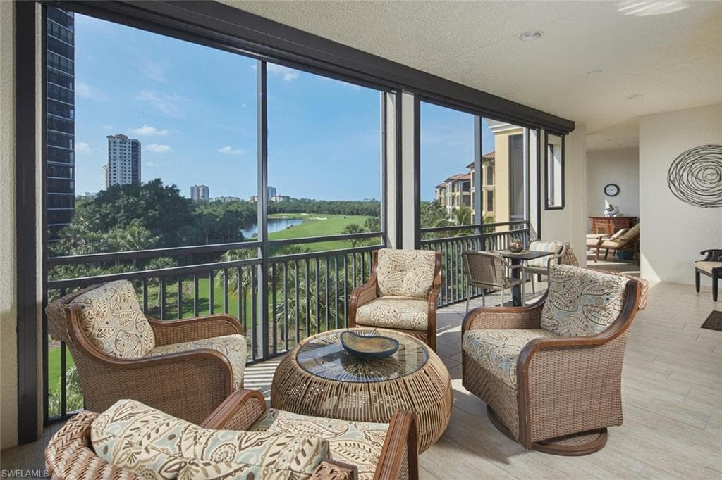 4701 Via Del Corso LN 301 BONITA SPRINGS, FL 34134