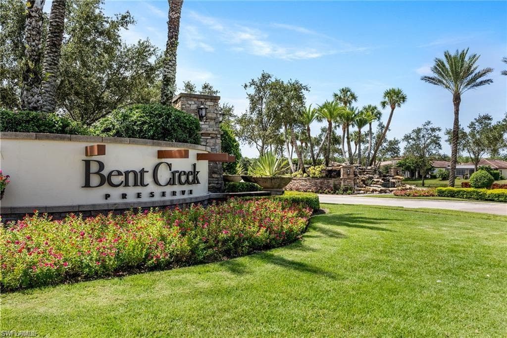 9139 WOODHURST DR NAPLES, FL 34120