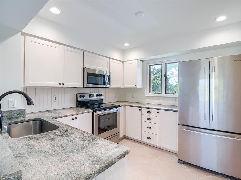 1633 Spoonbill LN 1633C NAPLES, FL 34105