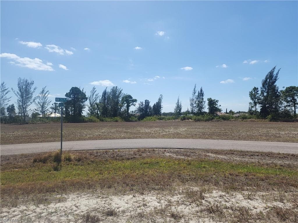 2600 NW 26th CT CAPE CORAL, FL 33993
