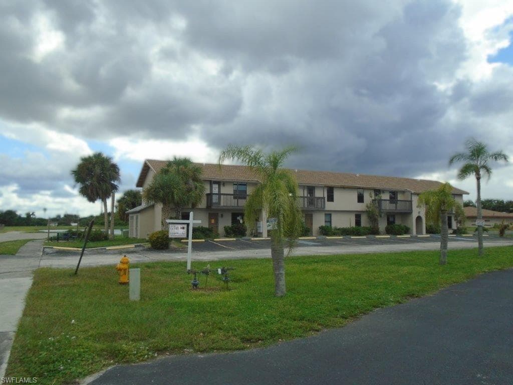 4074 Princeton ST 4078 FORT MYERS, FL 33901