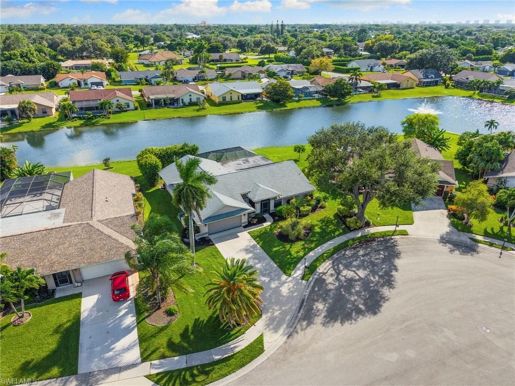 3424 Anton CT NAPLES, FL 34109