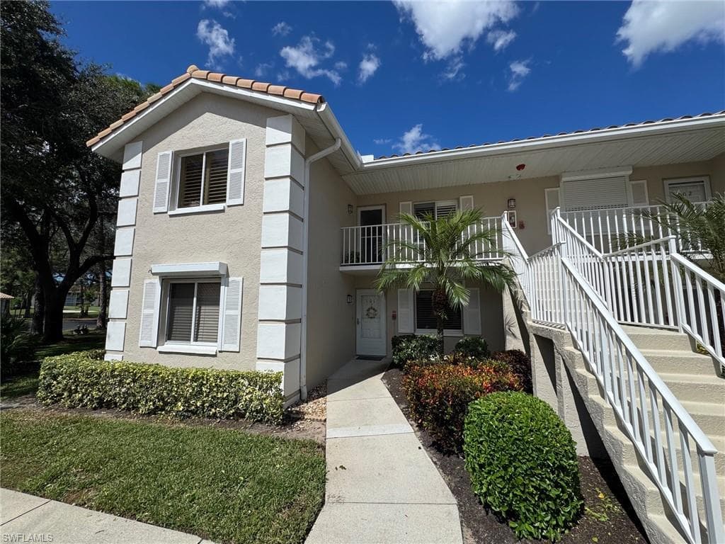 5912 Cranbrook WAY H101 NAPLES, FL 34112