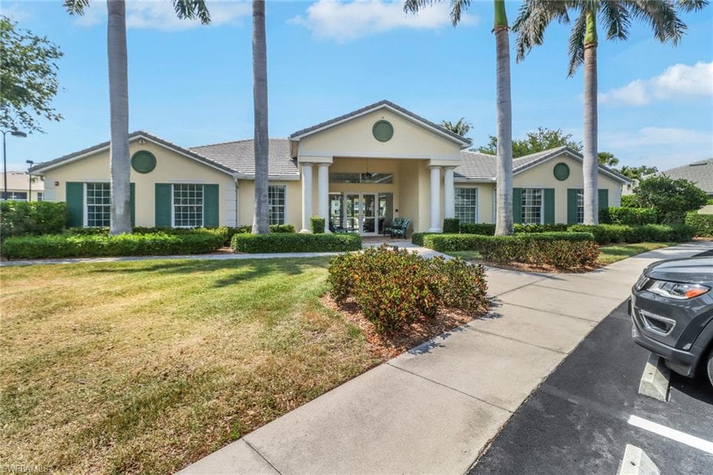 9951 Periwinkle Preserve LN 102 FORT MYERS, FL 33919