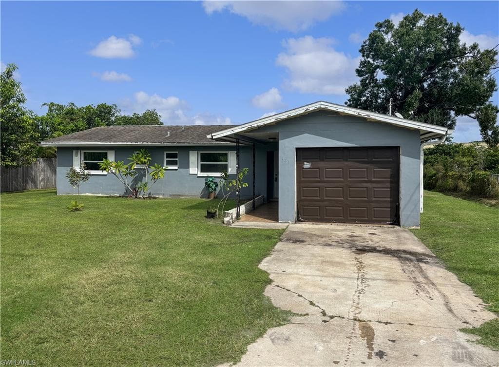 131 Schneider DR FORT MYERS, FL 33905