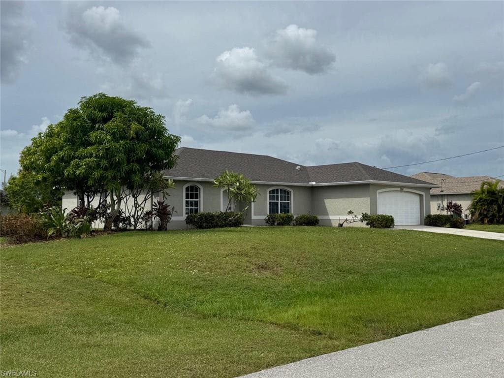 2818 SW 7th PL CAPE CORAL, FL 33914
