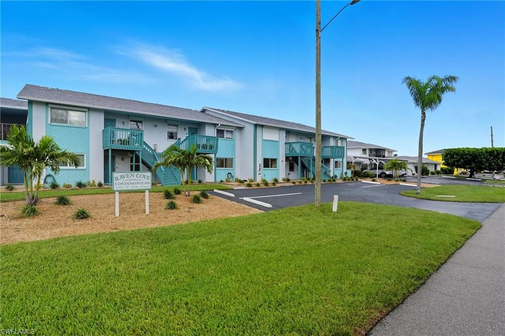 1005 SE 40th ST 4 CAPE CORAL, FL 33904