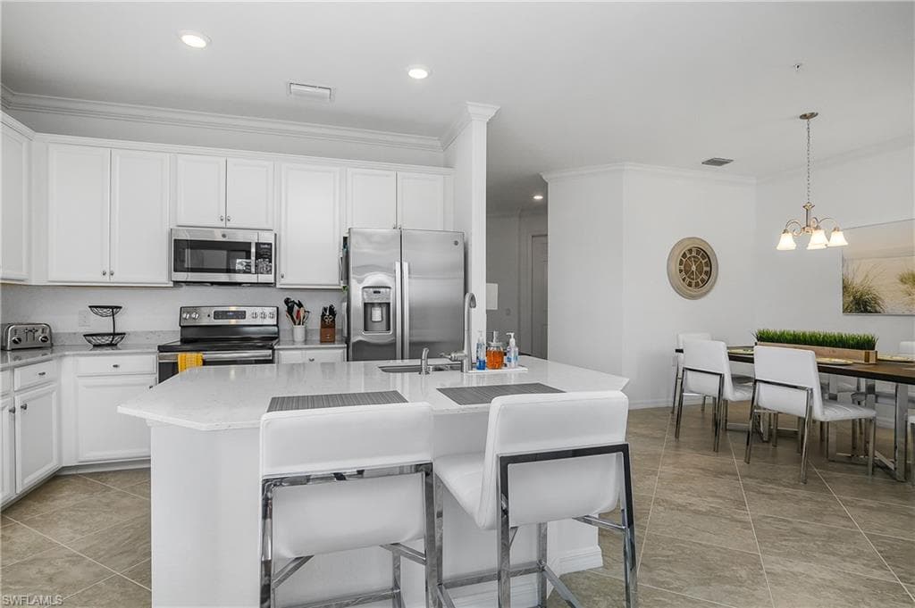 9584 Trevi CT 5238 NAPLES, FL 34113