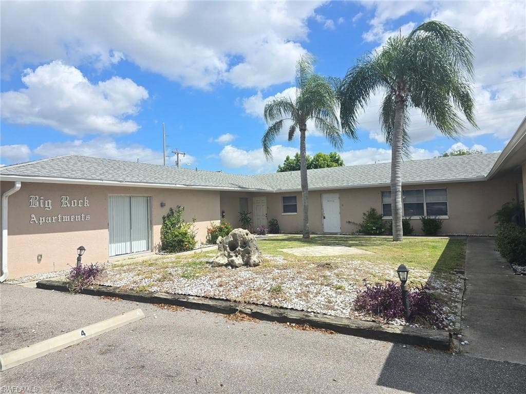 3815 SE 15th PL 3 CAPE CORAL, FL 33904