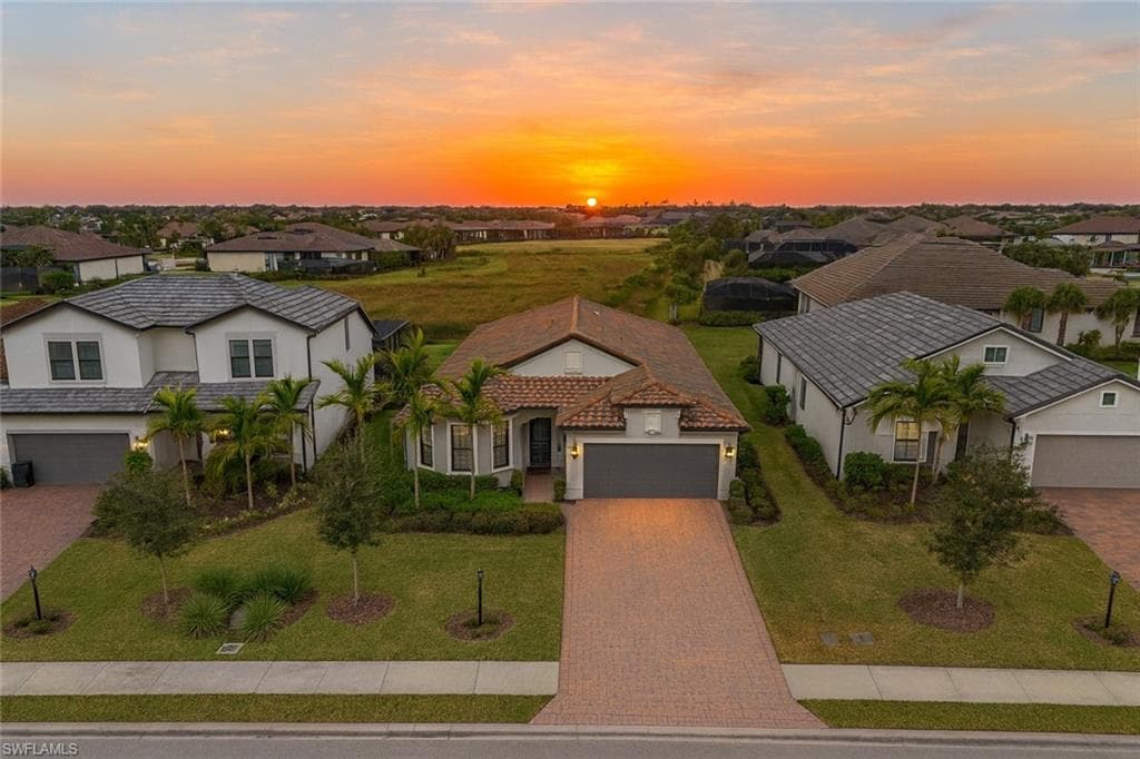 19586 Deming LN ESTERO, FL 33928