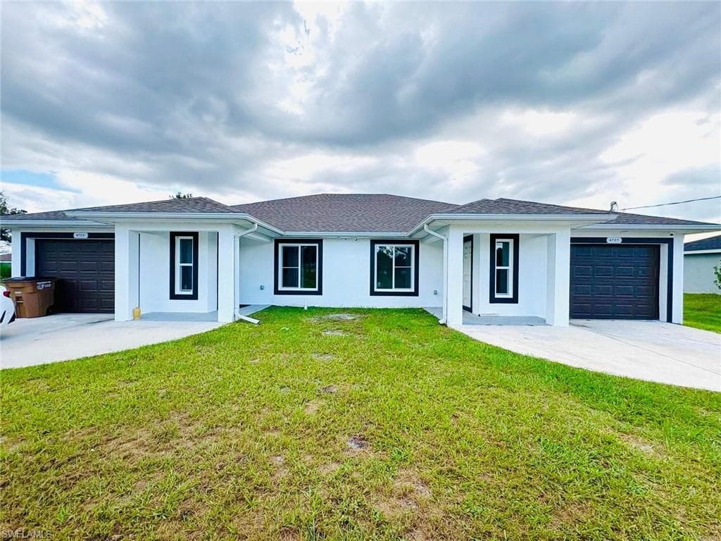 4727 21st ST SW LEHIGH ACRES, FL 33973