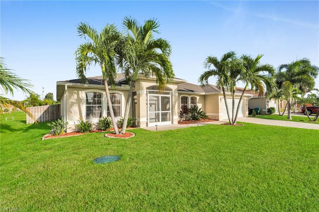 29 SW 24th PL CAPE CORAL, FL 33991