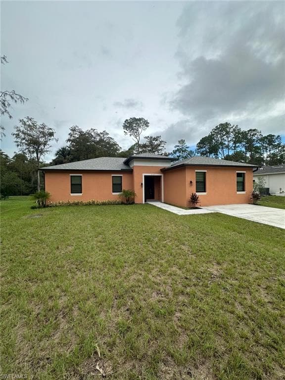 2167 Della DR NAPLES, FL 34117
