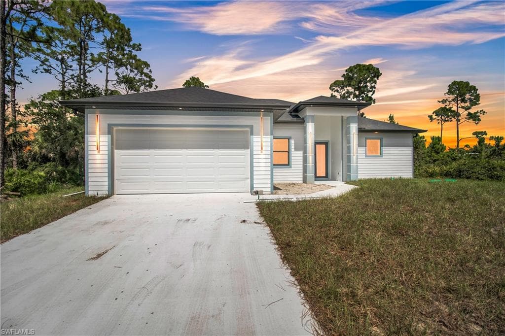 3418 55th ST W LEHIGH ACRES, FL 33971