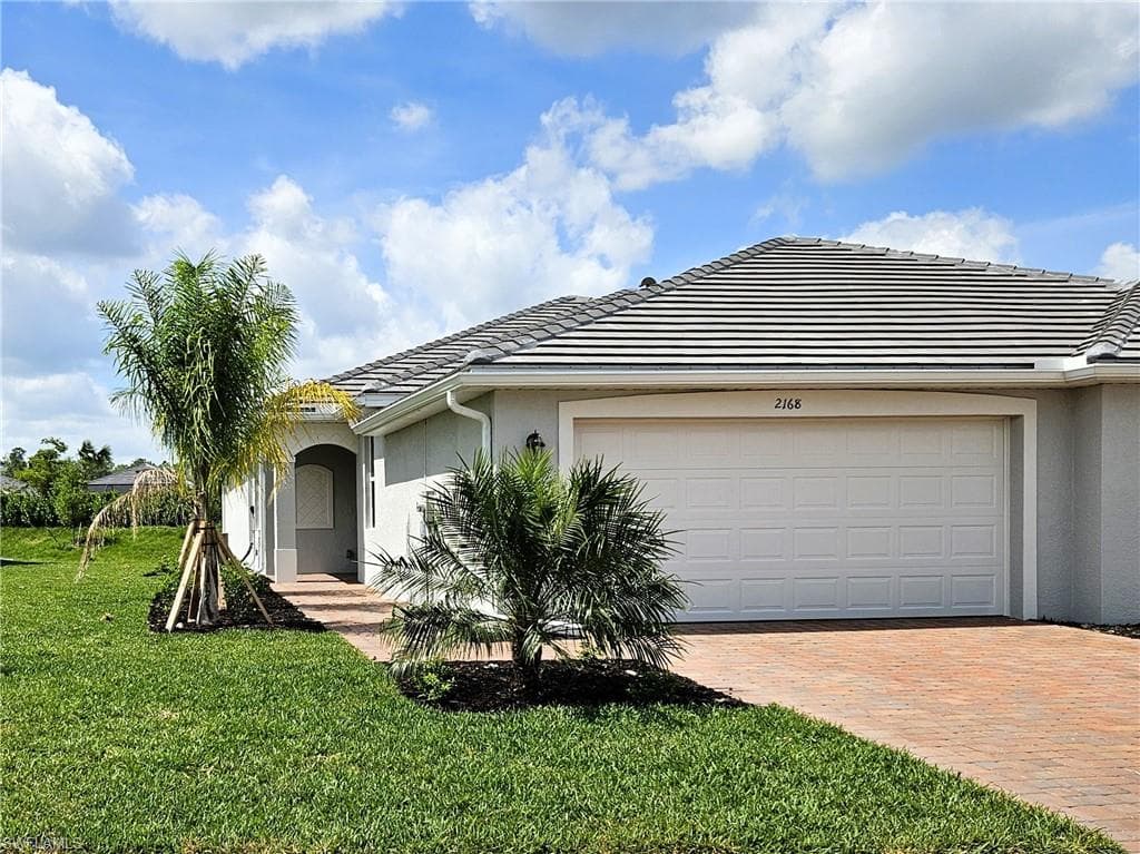 2168 Dragonfruit WAY NAPLES, FL 34120