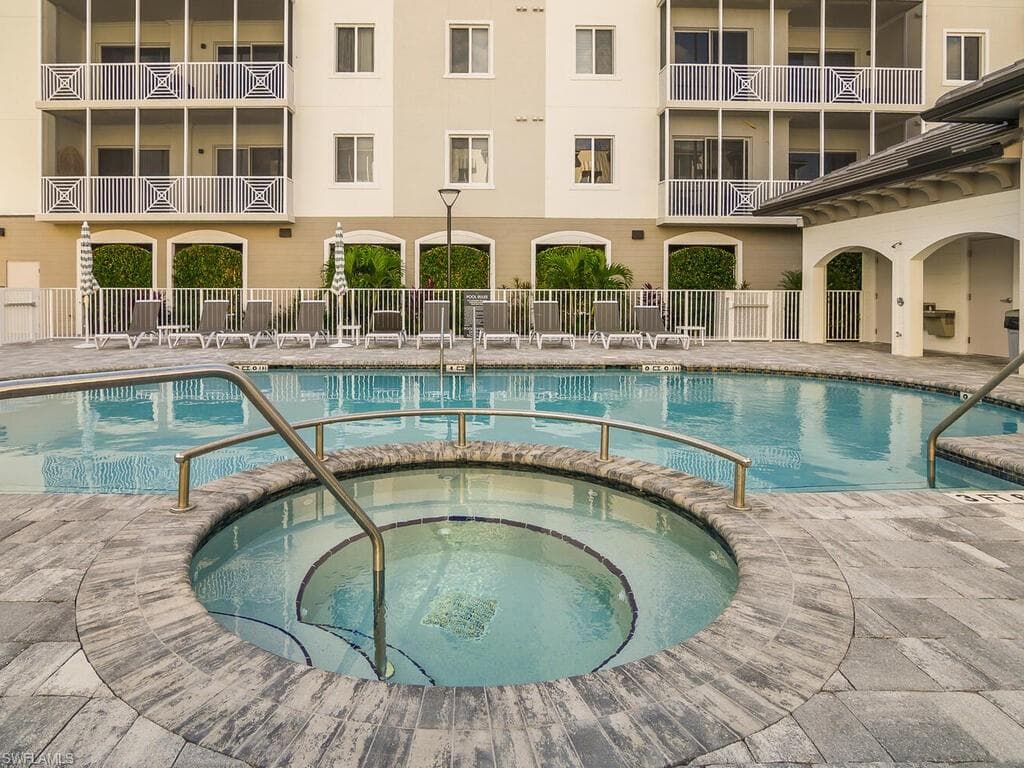 26600 Rosewood Pointe DR B309 BONITA SPRINGS, FL 34135