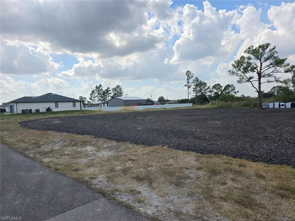 3004 Ruth AVE S LEHIGH ACRES, FL 33976