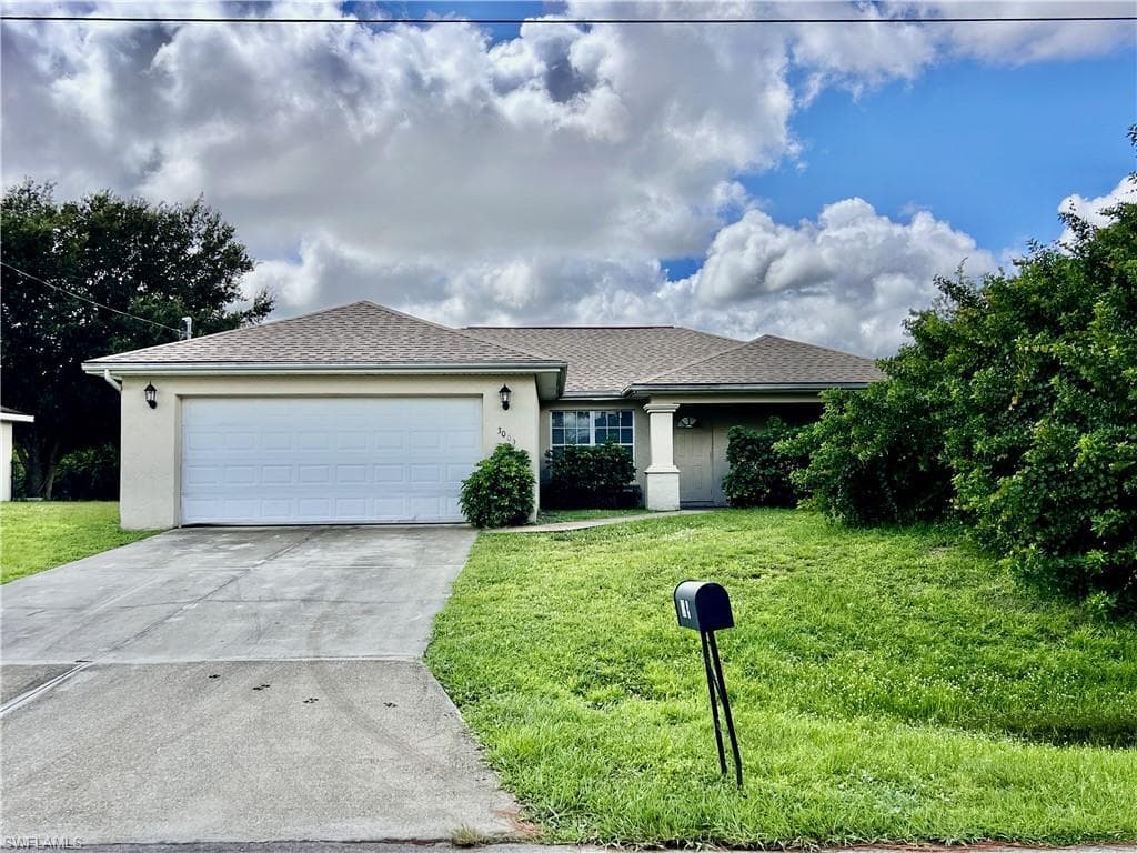 3009 56th ST W LEHIGH ACRES, FL 33971
