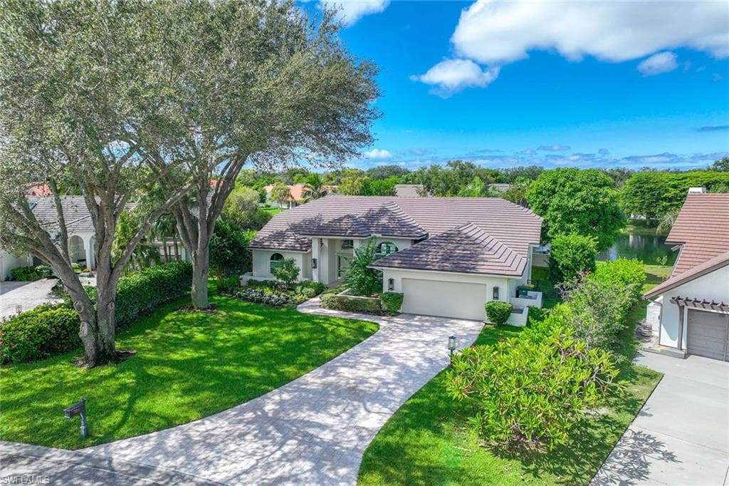 7653 Ponte Verde WAY NAPLES, FL 34109