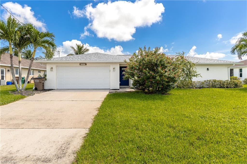 3207 SW 5th PL CAPE CORAL, FL 33914