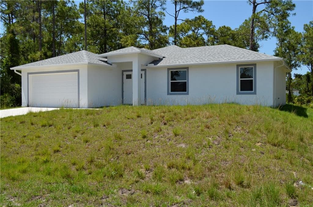 2610 34th ST W LEHIGH ACRES, FL 33971