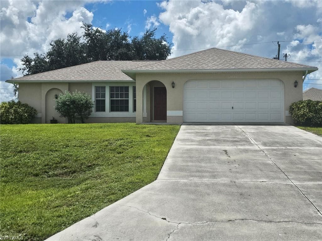 1826 NE 17th TER CAPE CORAL, FL 33909