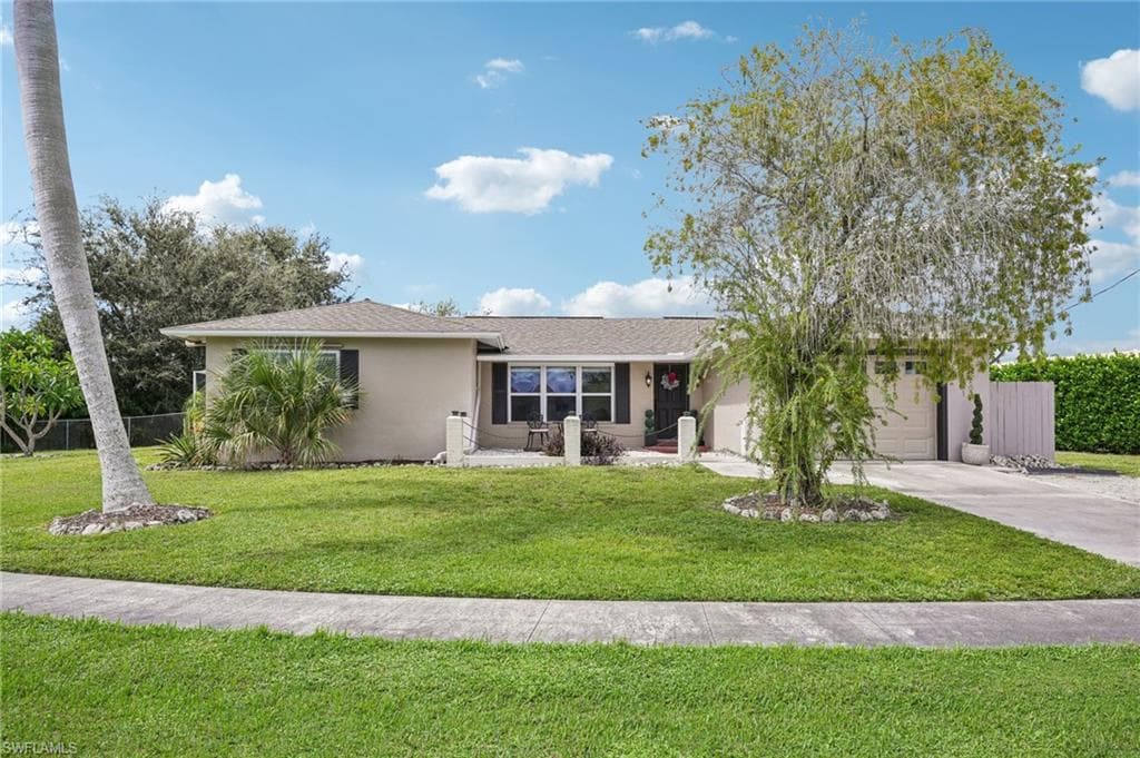 498 Echo CIR MARCO ISLAND, FL 34145