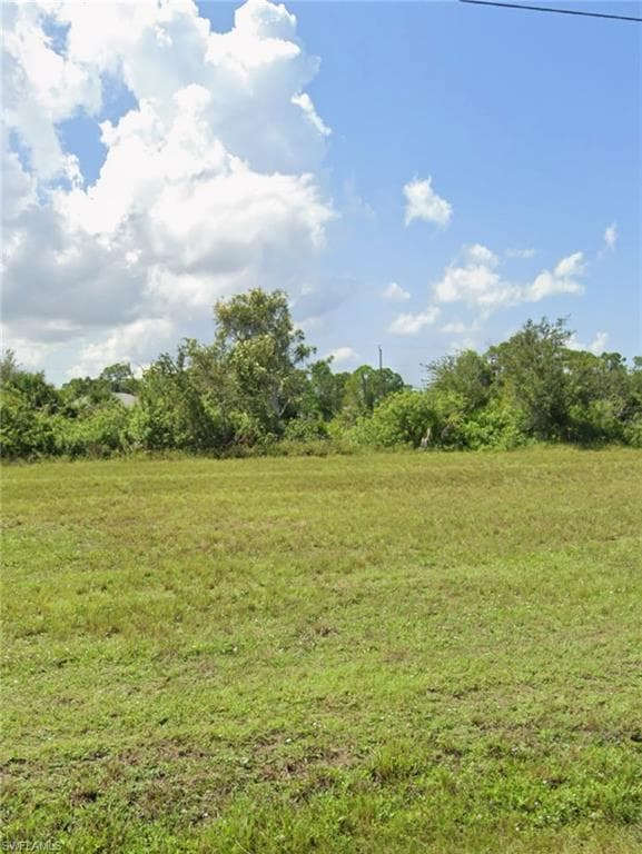 3924 NW 47th ST CAPE CORAL, FL 33993