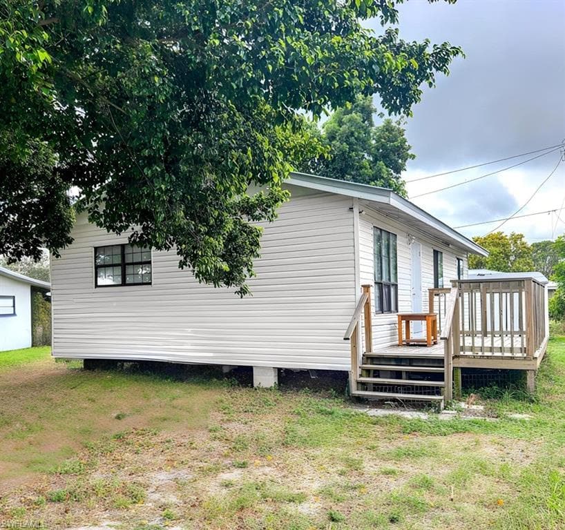 226 Basilan Crescent CLEWISTON, FL 33440