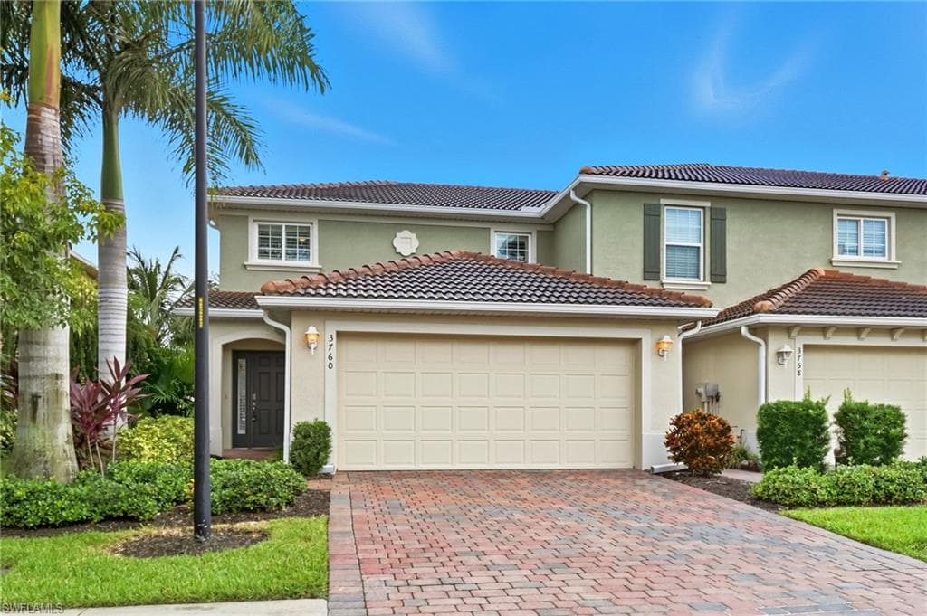 3760 Crofton CT FORT MYERS, FL 33916