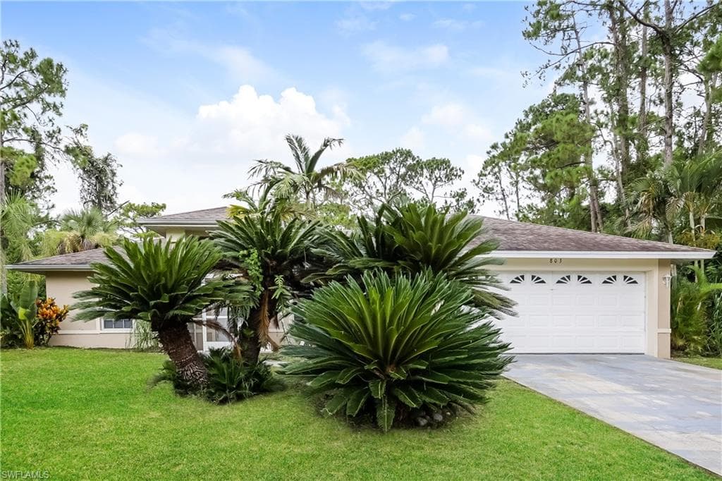 803 Hamilton AVE LEHIGH ACRES, FL 33972
