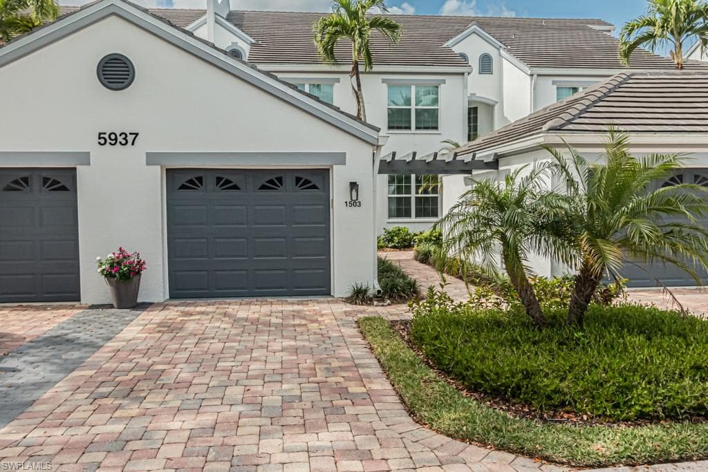 5937 Sand Wedge LN 1503 NAPLES, FL 34110