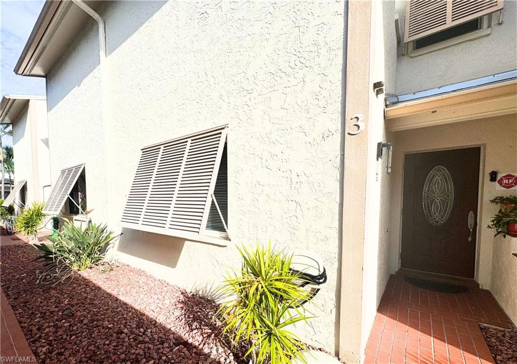 1715 SE 46th LN 3 CAPE CORAL, FL 33904